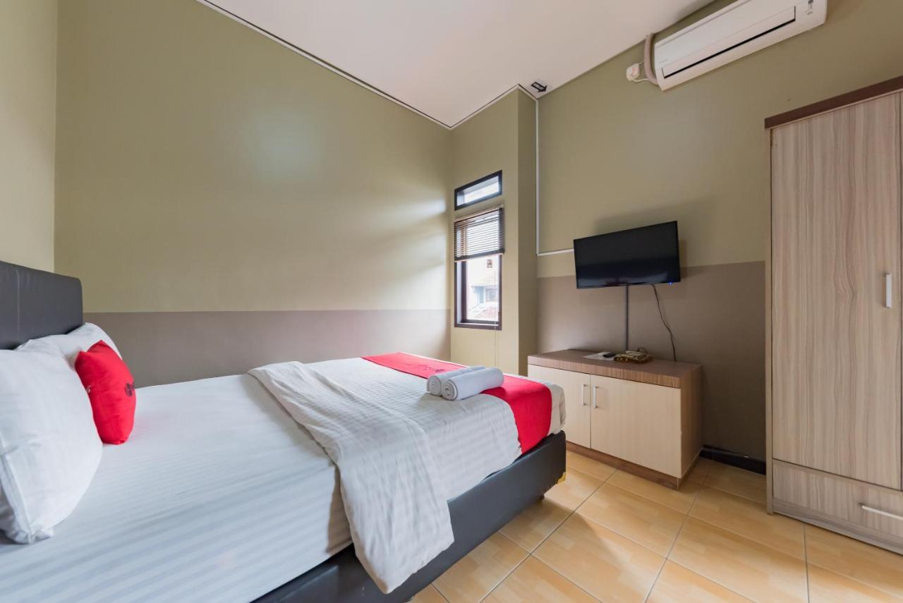 Reddoorz Syariah Near Politeknik Negeri Bandung Campus Hotel Cimahi ภายนอก รูปภาพ
