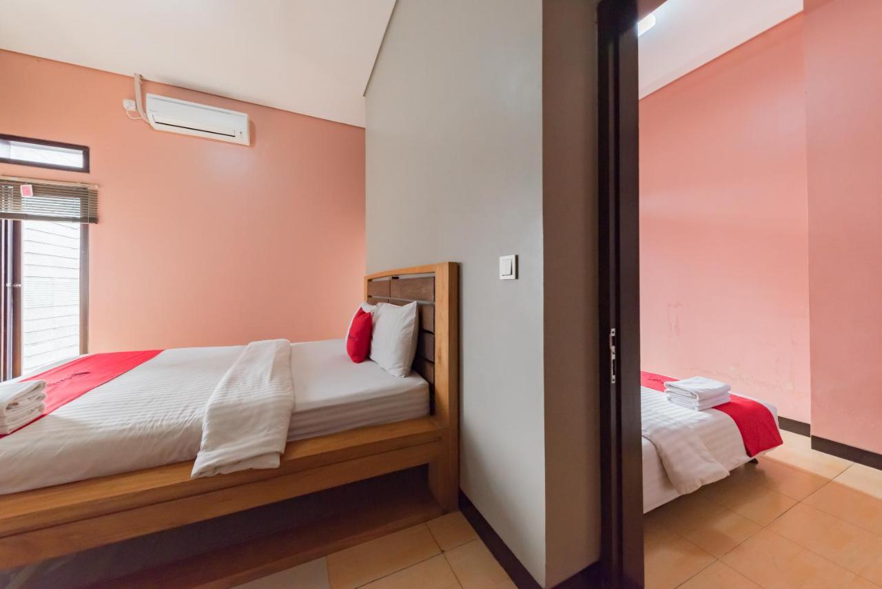 Reddoorz Syariah Near Politeknik Negeri Bandung Campus Hotel Cimahi ภายนอก รูปภาพ
